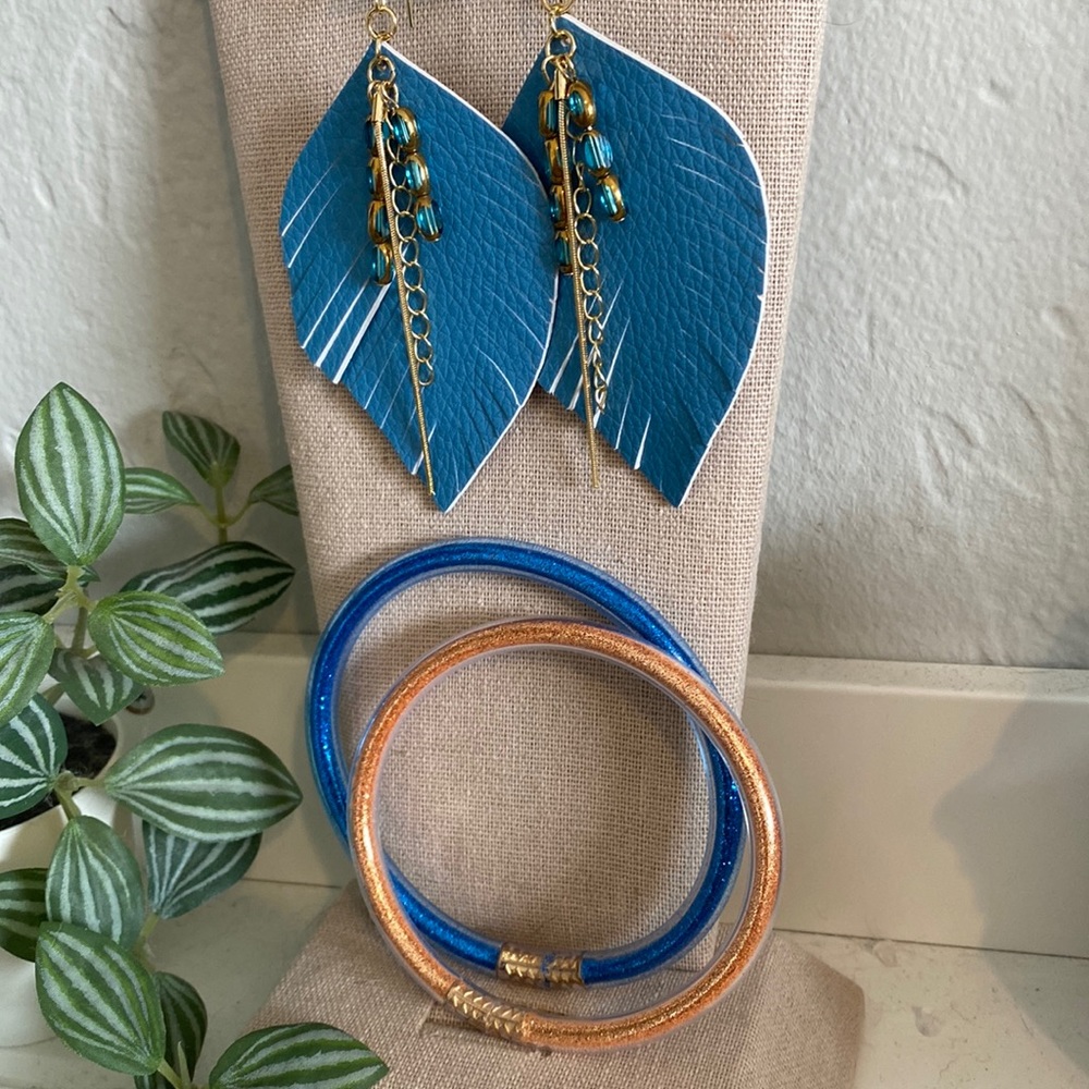 New Blue Gold Fringe Earrings and Glitter Jelly Bracelets #90